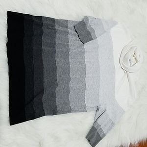 Liz Claiborne Turtle Neck